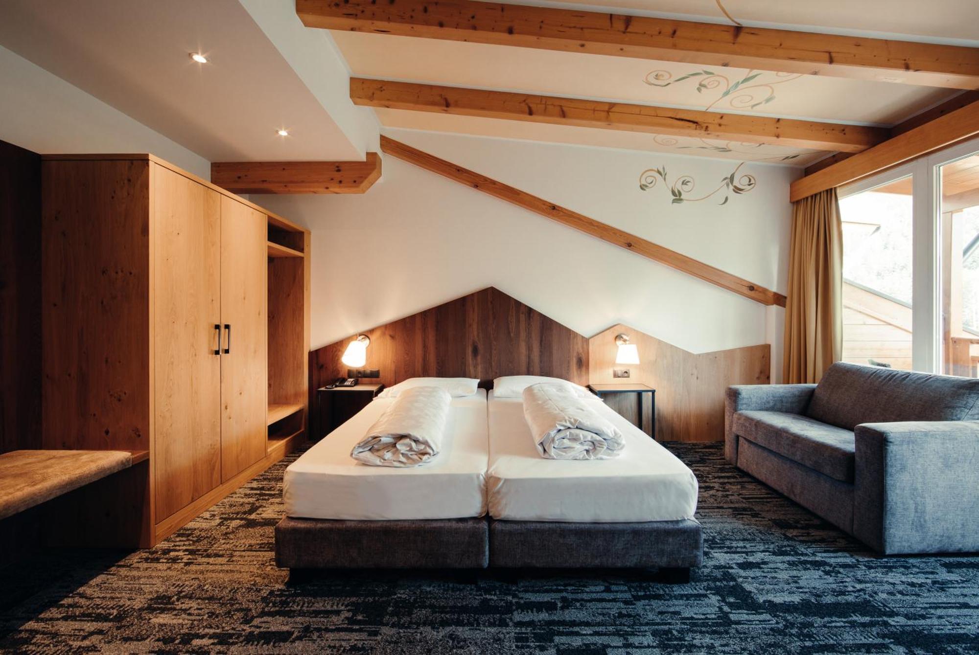 Hotel Ludwigshof & Luvina Trodena Pokoj fotografie